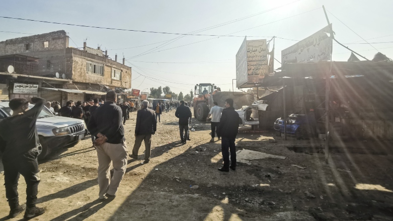 دیمەنی بازاڕەکە دوای ئەوەی لە ماوەکانی رابردوودا چەند دووکانێکی لەلایەن ئیدارەی شارەکەوە رووخێنرا، وێنە: هێمن دەلۆ، کوردستان24